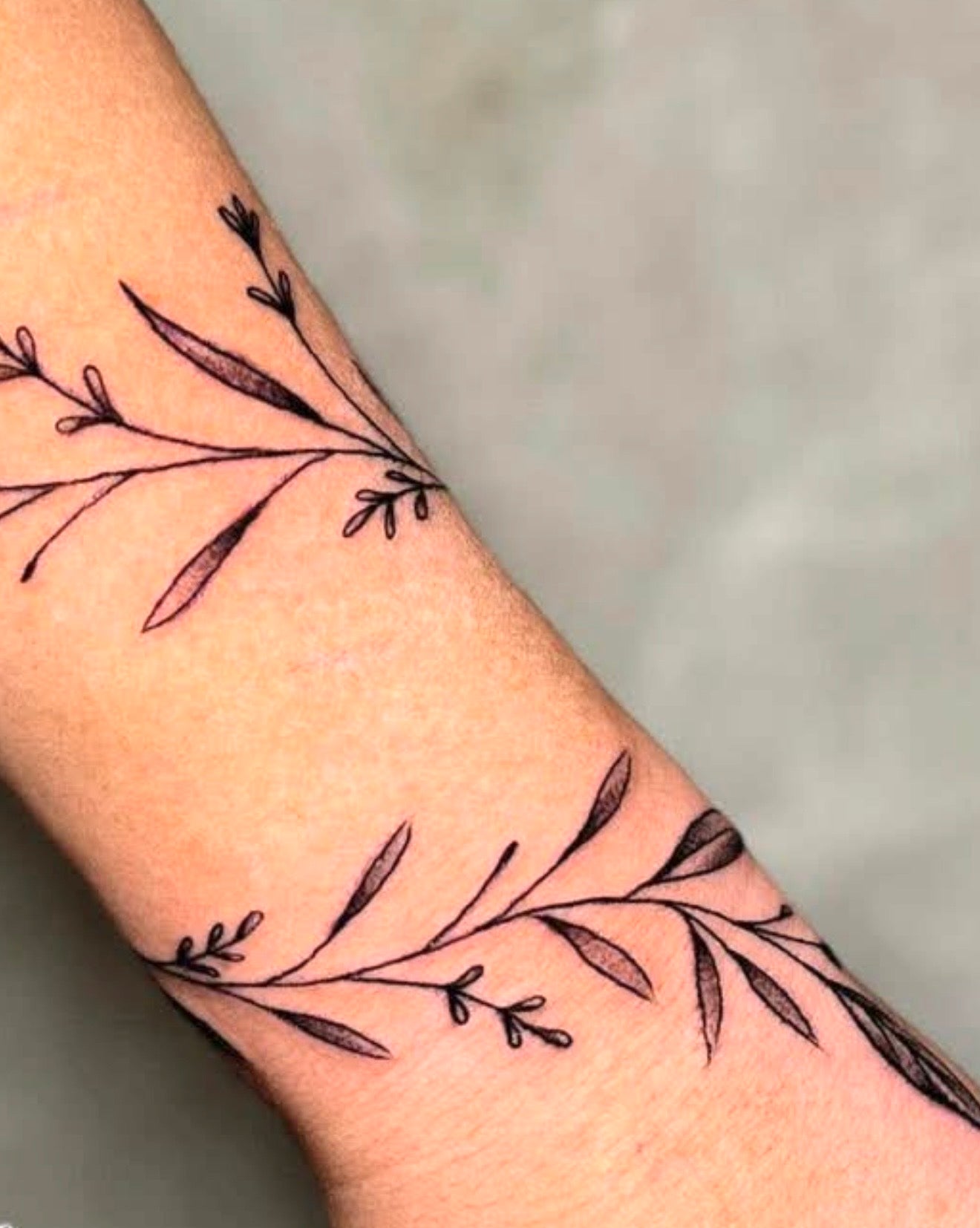 1 hour small tattoo $120